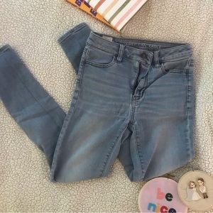 American Eagle Super Stretch Hi-Rise Jeggings